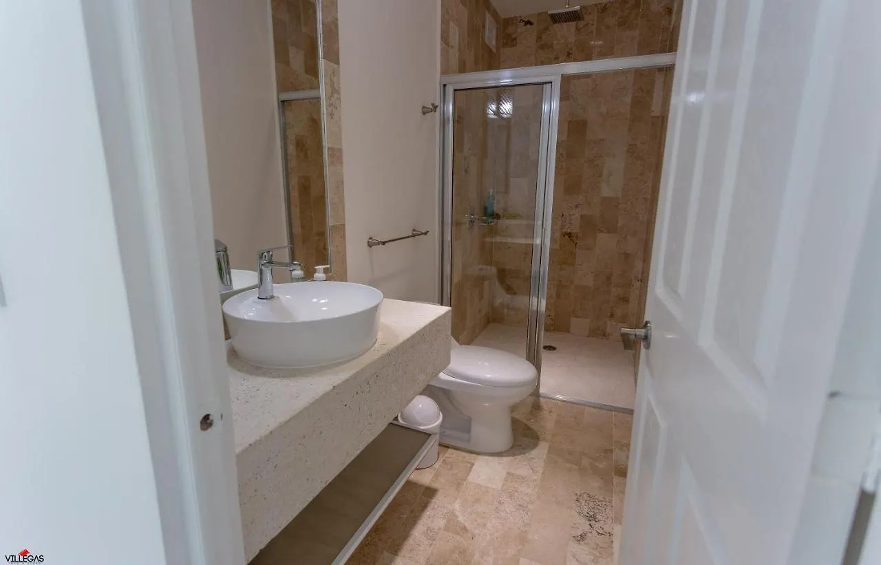 Home In Puerto Morelos 5Bd 7Br Roof Toop Pool 0*,  Mexico
